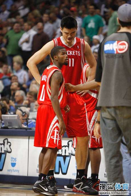 蒯纪闻：夺冠的这个过程不太容易，中间起伏较大（蒯纪闻：夺冠之路并不轻松，期间波折不断）