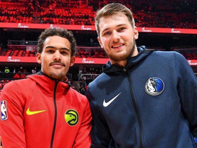 斯基拉：尤文派球探考察意大利20岁右后卫帕莱斯特拉（斯基拉：尤文已派球探考察20岁意大利右后卫帕莱斯特拉）