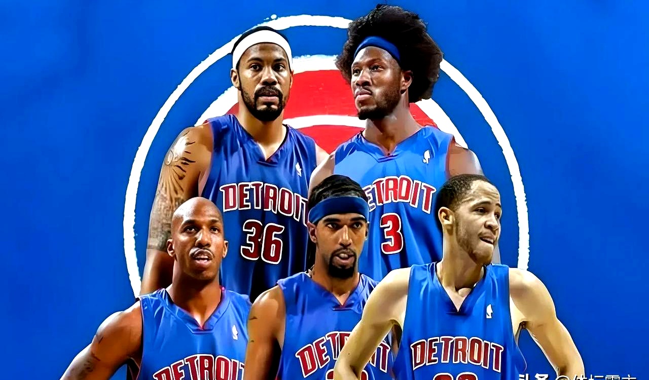 英媒：德利赫特的伤势并不严重，最快有望本周恢复训练（英媒：德利赫特伤情无大碍，最快本周即可恢复训练）